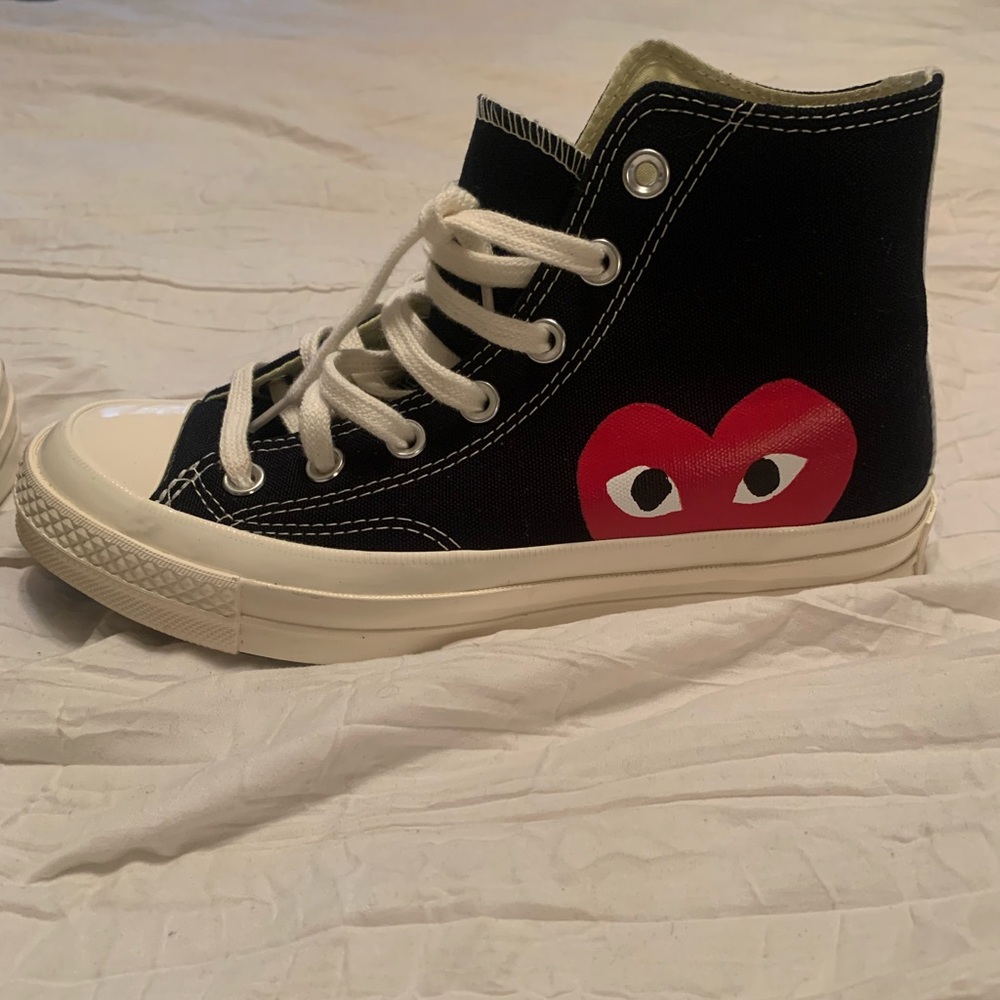 Commes des garçons play size 7.5